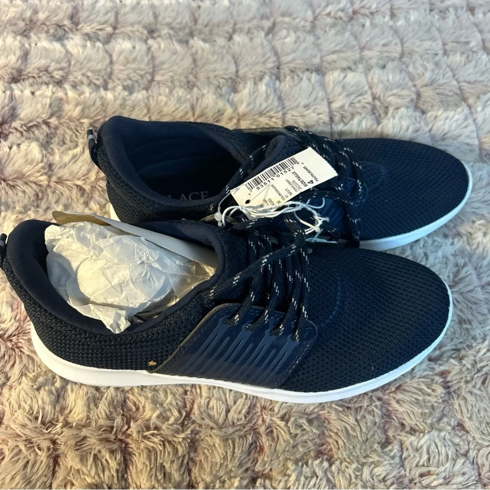 The Children's Place Girl Navy Sneakers size 4